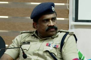 ഡി.വൈ.എസ്.പി. ഉമേഷിനെ തിരിച്ചെടുക്കാനുള്ള തീരുമാനം മരവിപ്പിച്ചു; നടപടി കോൺഗ്രസ് അമർഷത്തെ തുടർന്ന്