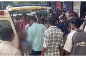 പിണങ്ങിപ്പോയ ഭാര്യയെ വെട്ടിക്കൊലപ്പെടുത്താൻ ശ്രമം, അമ്മയെയും ആക്രമിച്ചു, ആക്രമണം സംശയരോഗത്തെ തുടർന്ന്, പ്രതി കീഴടങ്ങി