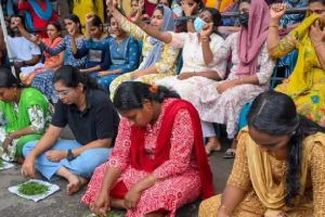 അധ്യാപക-വിദ്യാർത്ഥി അനുപാതം കുറയ്ക്കില്ലെന്ന് സർക്കാർ: മന്ത്രിയുമായുള്ള ചർച്ച പരാജയം, സമരം തുടരാൻ LPST റാങ്ക് ഹോൾഡേഴ്സ്