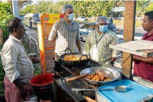 പഴകിയ എണ്ണയിൽ ഭക്ഷണം പാകം ചെയ്ത 10 സ്ഥാപനങ്ങൾ അടപ്പിച്ചു ‘ഓപ്പറേഷൻ തെളിമ’ ശക്തമാക്കി ഭക്ഷ്യസുരക്ഷാ വകുപ്പ്; നടപടി സ്വാഗതാർഹമെന്ന് ഭക്ഷ്യശ്രീ ബഹുജന സംഘടന