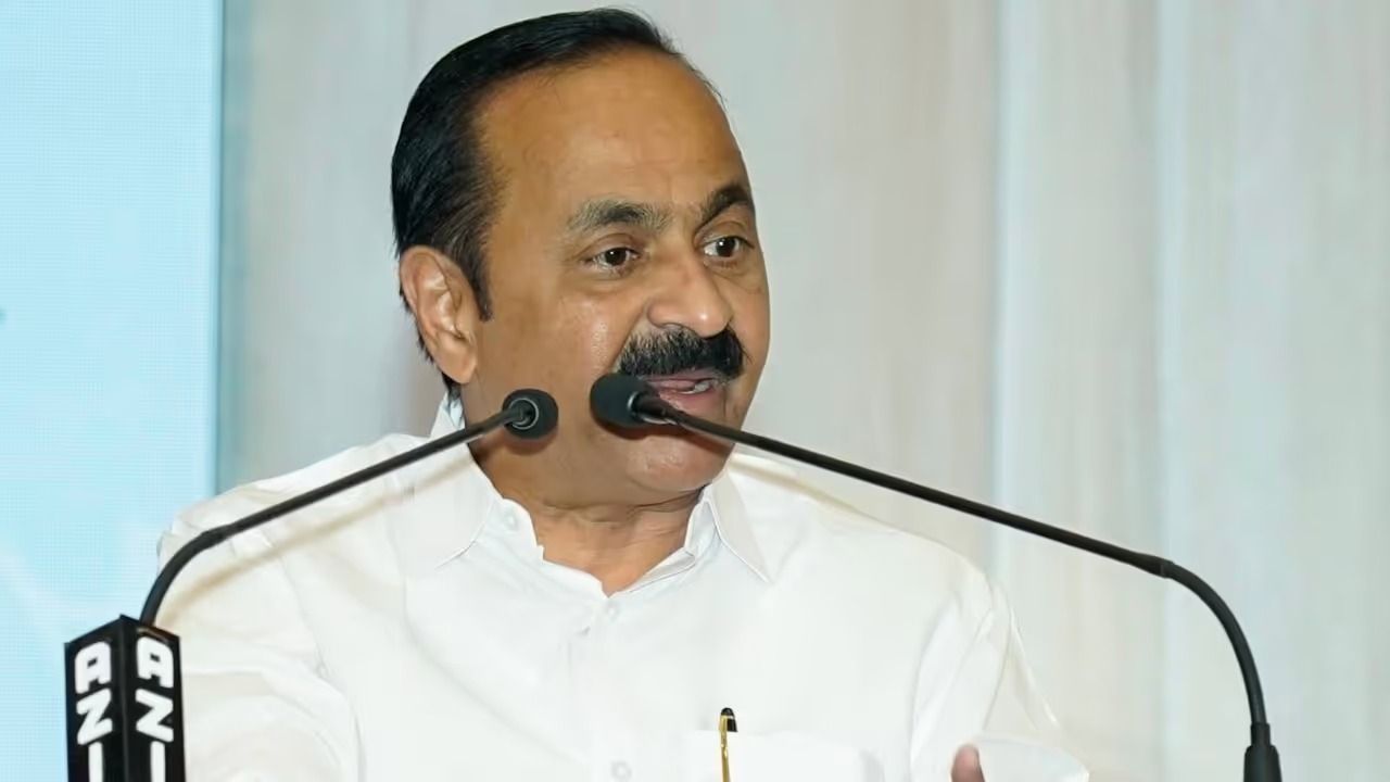 ലൈഫ് പദ്ധതി തുടരും, ഭവനരഹിതരില്ലാത്ത കേരളമാണ് ലക്ഷ്യമെന്ന് മുഖ്യമന്ത്രി; 'മത്സ്യത്തൊഴിലാളികൾക്കായി പ്രത്യേക ഭവനപദ്ധതി നടപ്പാക്കും'