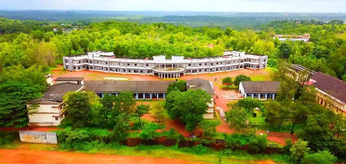 ഹോസ്റ്റൽ നടത്തിപ്പിൽ ക്രമക്കേട് നടത്തി പണം തട്ടി: കണ്ണൂർ സർവകലാശാല സിൻഡിക്കേറ്റ് അംഗത്തിനെതിരെ പരാതി