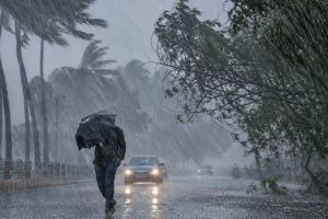 സംസ്ഥാനത്ത് ഇന്നും വ്യാപക മഴ തുടരും; അഞ്ച് ജില്ലകളിൽ യെല്ലോ അലേർട്ട്