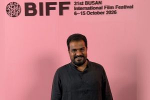 ബുസാൻ ഫിലിം ഫെസ്റ്റിവലിൽ ശ്രദ്ധാകേന്ദ്രമായി ദിലീഷ് പോത്തൻ; മലയാളത്തിന് അഭിമാനമായി ‘ചെവിട്ടോർമ്മ’