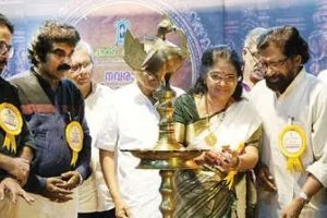 പൂക്കാട് കലാലയം നവരാത്രി സംഗീതോത്സവത്തിന് തുടക്കമായി