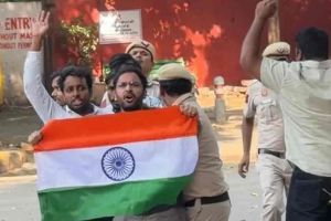 ജന്തർ മന്തറിൽ സിജെപി നടത്തിയ മിന്നൽ പ്രതിഷേധം; സൗരവ് ദാസ്, അശുതോഷ് റാങ്കെ എന്നിവർക്കെതിരെ എഫ്ഐആർ