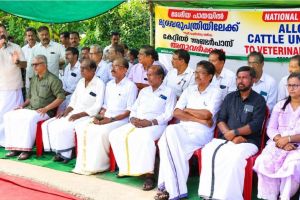 ചോമ്പാലയിൽ ഉയരുന്ന ജനകീയ പ്രതിഷേധം അധികൃതർ കാണാതെ പോകരുത്