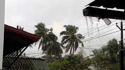 സംസ്ഥാനത്ത് ഇന്നും ശക്തമായ മഴയ്ക്ക് സാധ്യത; എല്ലാ ജില്ലകളിലും യെല്ലോ അലർട്ട്