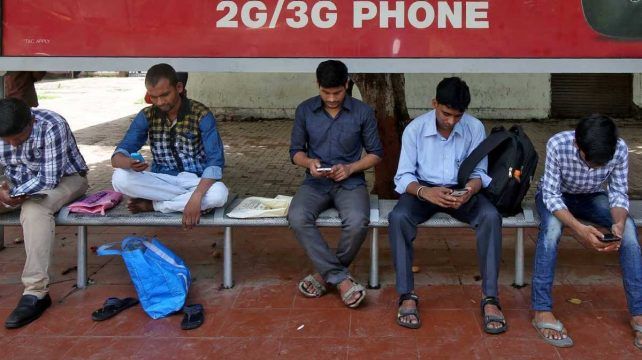 അടുത്ത മാസം മുതൽ കോളർ ഐഡി നിർബന്ധം; അറിയാത്ത നമ്പരിൽ നിന്നും ഇനി കോൾ വരില്ല; വിളിക്കുന്നത് ആരെന്നറിയാം