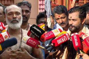 അരീക്കര സുബ്രഹ്‌മണ്യൻ ശങ്കരൻ നമ്പൂതിരി ശബരിമല മേൽശാന്തി; എ. ദാമോദരൻ നമ്പൂതിരി മാളികപ്പുറം മേൽശാന്തി