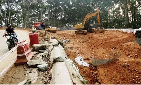 താമരശ്ശേരിചുരം വികസനം: യാത്രാദുരിതത്തിന് പരിഹാരമാകാൻ നവീകരണപ്രവൃത്തികൾ വേഗത്തിലാക്കണം