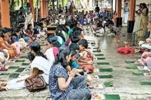 നവരാത്രിപ്രഭയിൽ ഭക്തിനിർഭരമായി ക്ഷേത്രങ്ങൾ; പവിത്രചടങ്ങുകളും വിദ്യാരംഭവും തിങ്കൾ മുതൽ