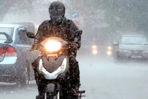 തുലാവർഷം കനക്കുന്നു; ഏഴ് ജില്ലകളിൽ ഇന്ന് യെല്ലോ അലർട്ട്; ശക്തമായ കാറ്റിനും ഇടിമിന്നലിനും സാധ്യത