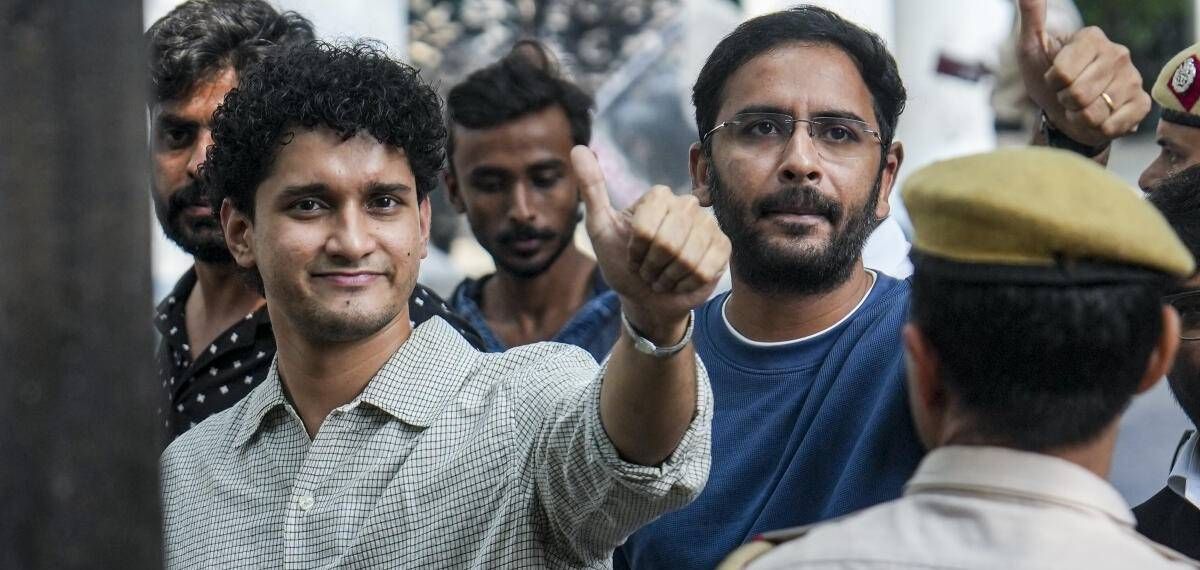 സിജെപി നേതാക്കളായ സൗരവ് ദാസിനും അശുതോഷ് റാങ്കയ്ക്കും ഉപാധികളോടെ ജാമ്യം