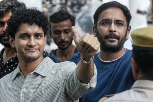 സിജെപി നേതാക്കളായ സൗരവ് ദാസിനും അശുതോഷ് റാങ്കയ്ക്കും ഉപാധികളോടെ ജാമ്യം
