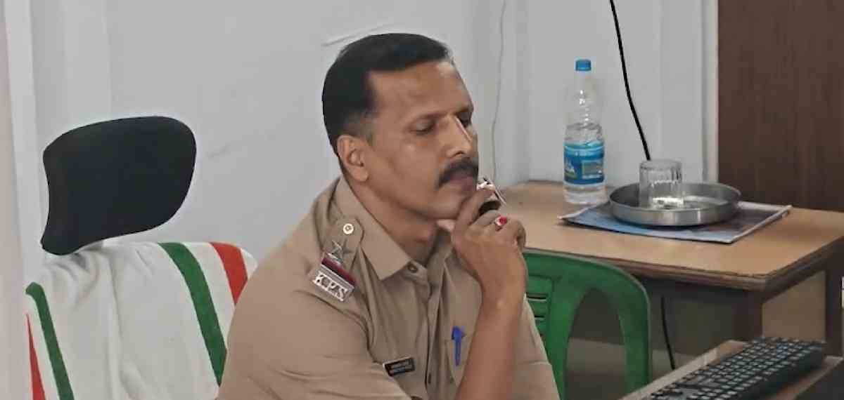 വൈക്കം സി.ഐ. ഷമീർ ഖാൻ കൈക്കൂലി കേസിൽ സസ്പെൻഷനിൽ