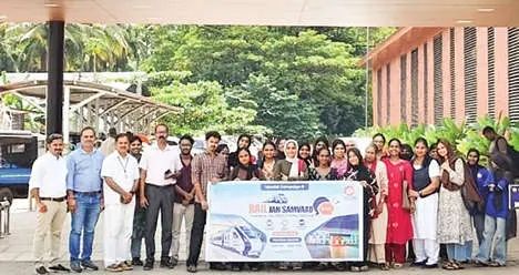 ഫറോക്ക് റെയിൽവേ സ്റ്റേഷനിൽ കൂടുതൽ സ്റ്റോപ്പുകളും സി.സി.ടി.വി.യും വേണമെന്ന് യാത്രക്കാർ; റെയിൽ ജൻസംവാദ് 6.0 സംഘടിപ്പിച്ചു