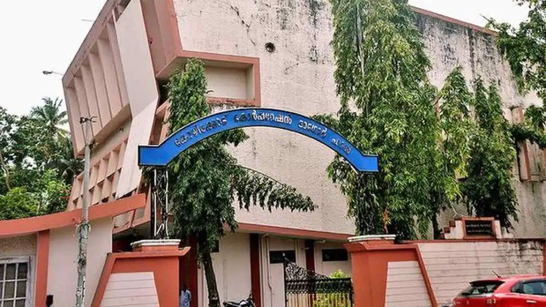 ടാഗോർ ഹാൾ പുനർനിർമാണം അനിശ്ചിതത്വത്തിൽ; പൊളിച്ചുനീക്കിയിട്ട് ഒന്നര വർഷം